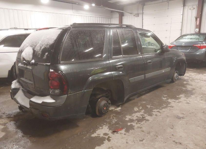 Photo 4 of 2004 Chevrolet Trailblazer LS (VIN 1GNDT13S742330814)