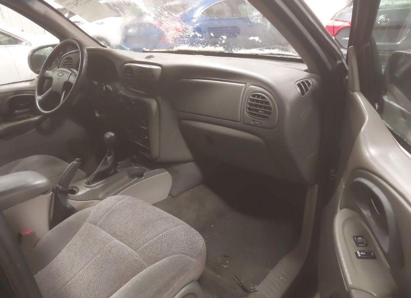 Photo 5 of 2004 Chevrolet Trailblazer LS (VIN 1GNDT13S742330814)