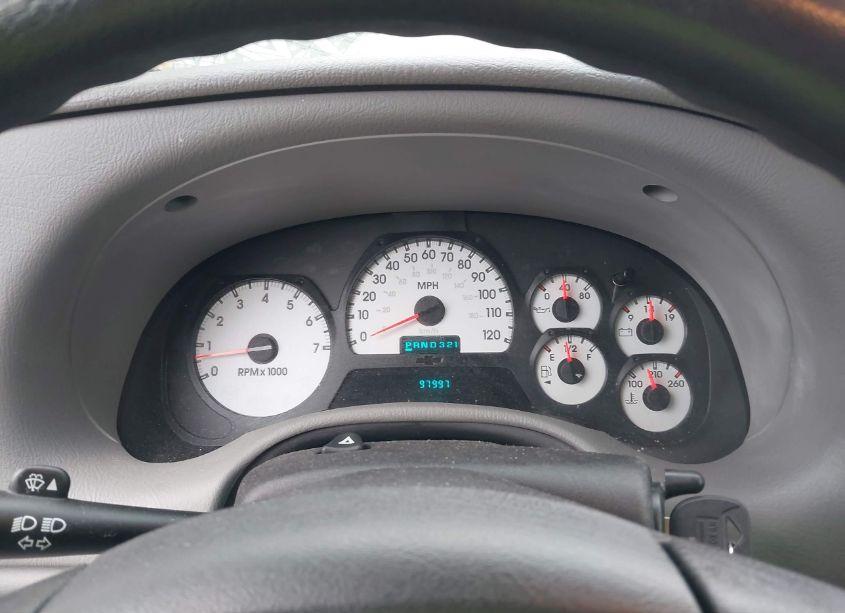 Photo 7 of 2005 Chevrolet Trailblazer LS (VIN 1GNDT13S752125219)