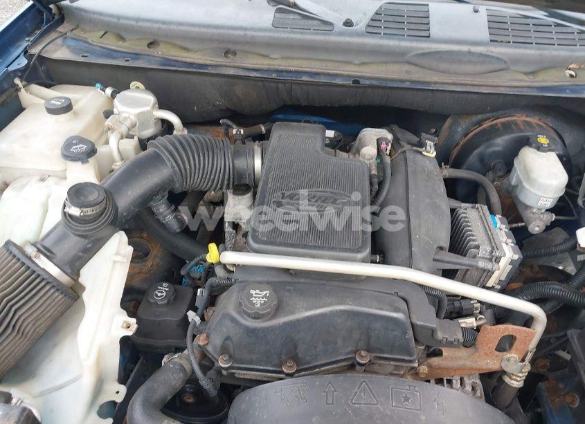 Photo 10 of 2005 Chevrolet Trailblazer LS (VIN 1GNDT13S752147298)