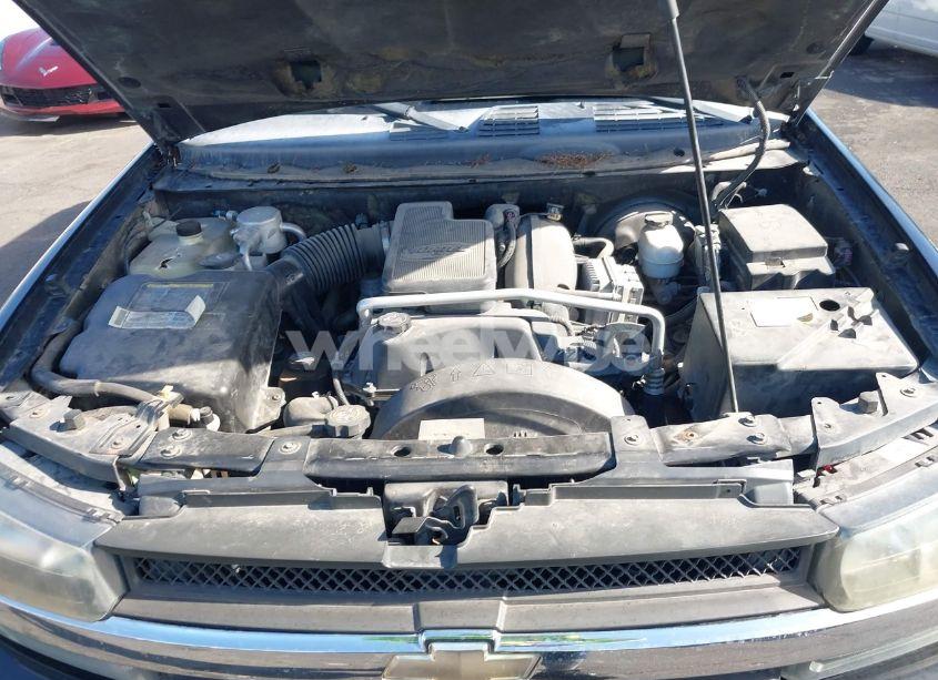 Photo 10 of 2005 Chevrolet Trailblazer LS (VIN 1GNDT13S752159452)