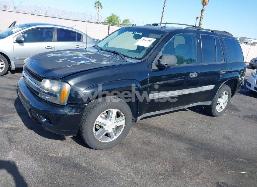 Photo 12 of 2005 Chevrolet Trailblazer LS (VIN 1GNDT13S752159452)