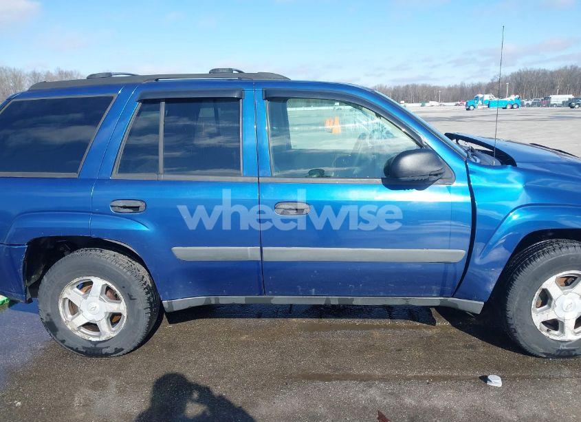 Photo 13 of 2005 Chevrolet Trailblazer LS (VIN 1GNDT13S752226972)