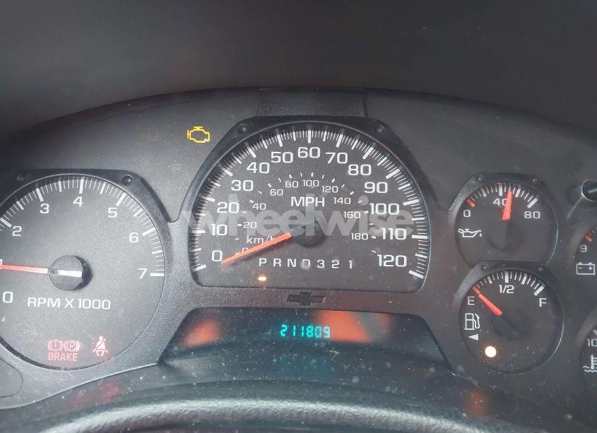 Photo 7 of 2005 Chevrolet Trailblazer LS (VIN 1GNDT13S752268915)