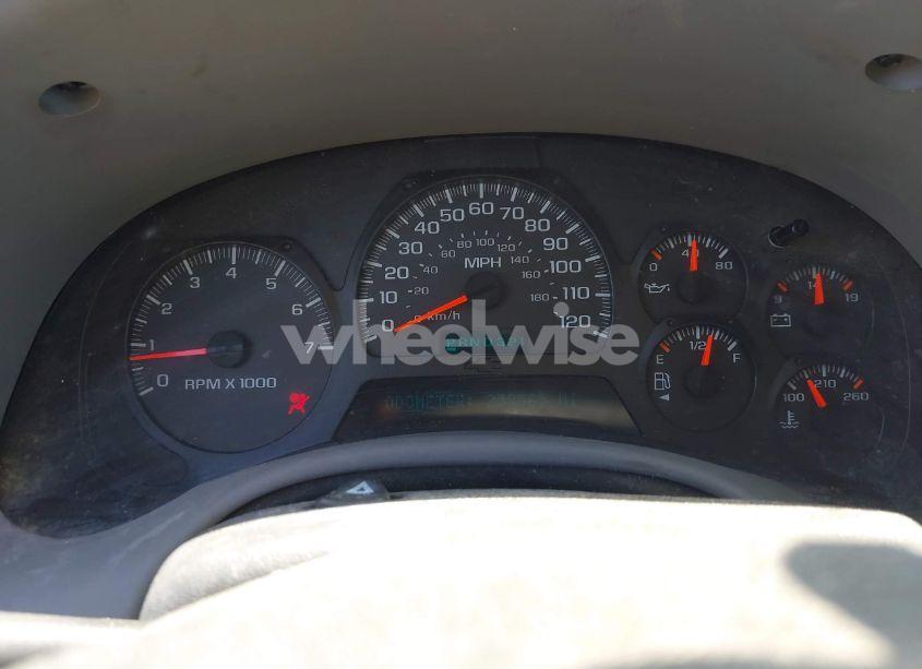 Photo 7 of 2005 Chevrolet Trailblazer LT (VIN 1GNDT13S752330670)