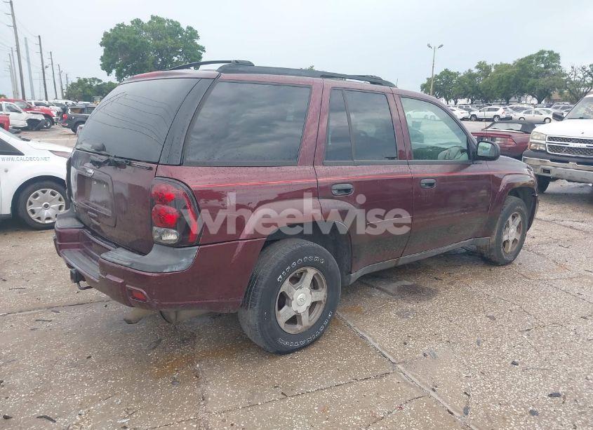 Photo 4 of 2006 Chevrolet Trailblazer LS (VIN 1GNDT13S762152776)