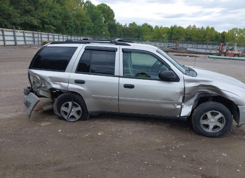 Photo 6 of 2006 Chevrolet Trailblazer LS (VIN 1GNDT13S762223703)