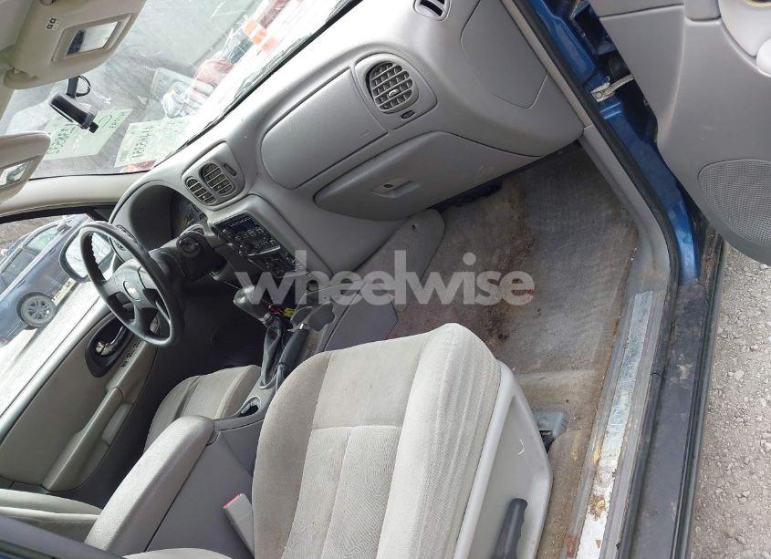 Photo 5 of 2006 Chevrolet Trailblazer LS (VIN 1GNDT13S762255549)