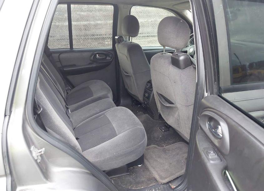 Photo 8 of 2008 Chevrolet Trailblazer LT (VIN 1GNDT13S782114144)