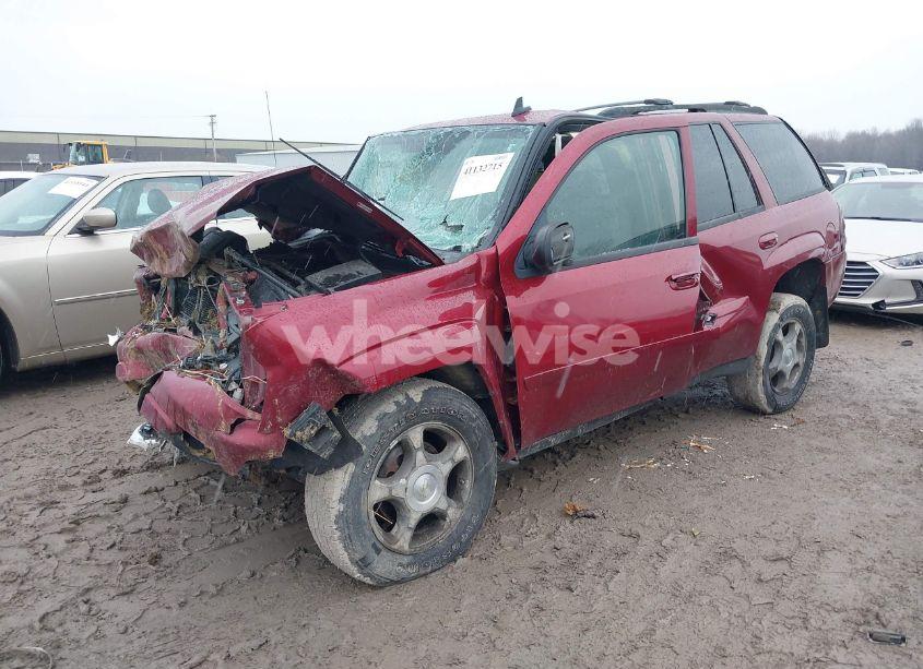 Photo 2 of 2008 Chevrolet Trailblazer LT (VIN 1GNDT13S782130568)