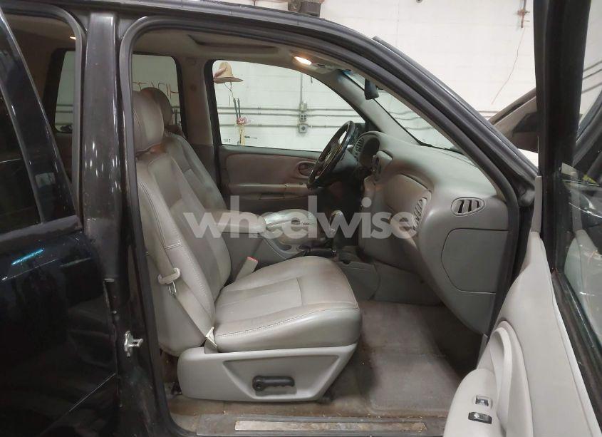 Photo 5 of 2008 Chevrolet Trailblazer LT (VIN 1GNDT13S782160394)