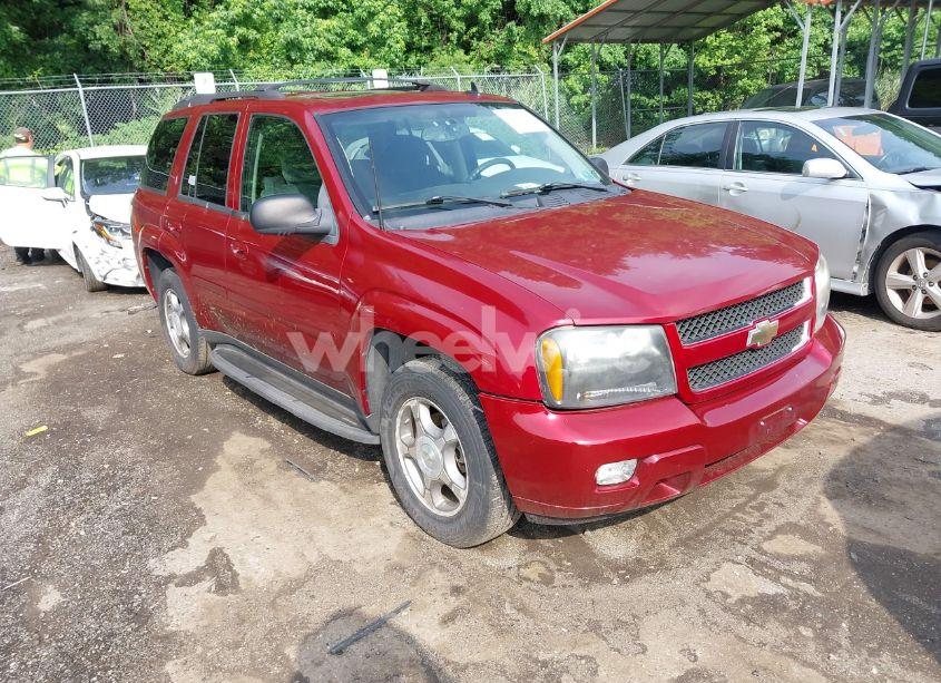 2008 Chevrolet Trailblazer LT (VIN 1GNDT13S782180533) main photo