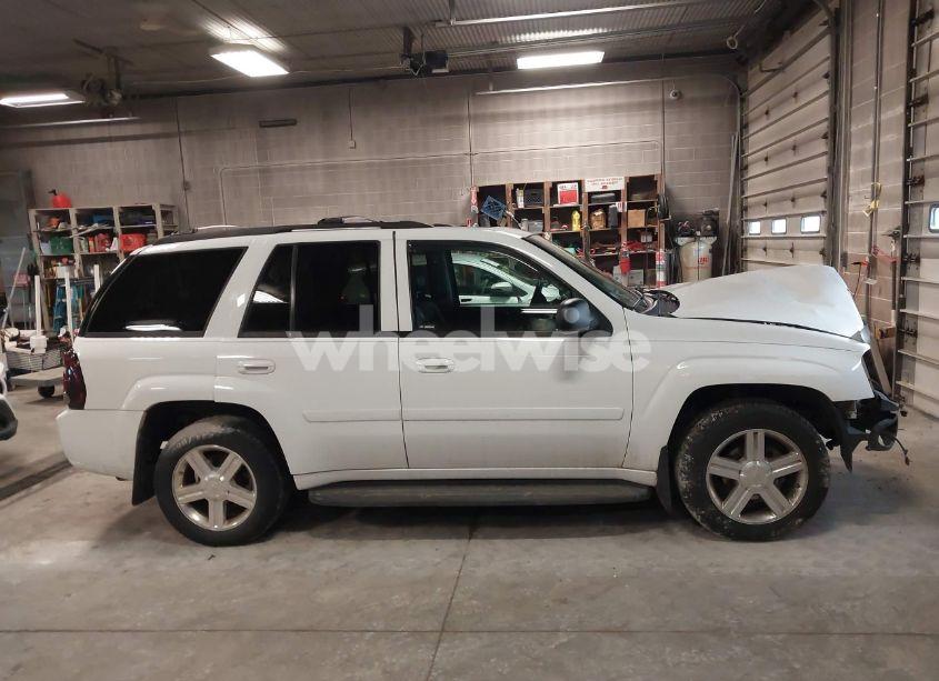 Photo 14 of 2008 Chevrolet Trailblazer LT (VIN 1GNDT13S782197008)