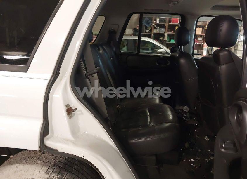 Photo 8 of 2008 Chevrolet Trailblazer LT (VIN 1GNDT13S782197008)