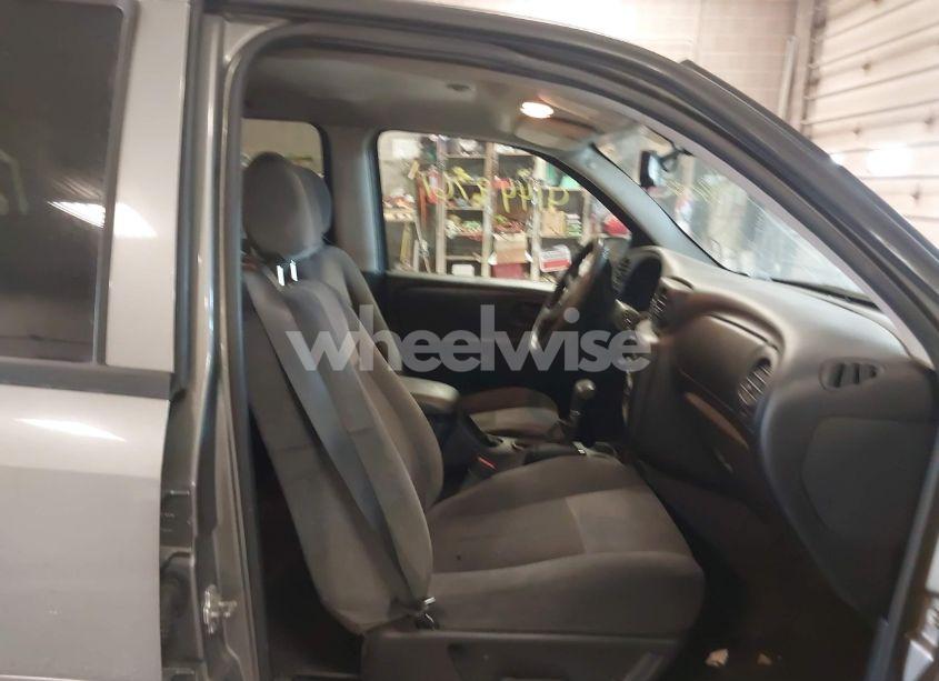 Photo 5 of 2008 Chevrolet Trailblazer LT (VIN 1GNDT13S782221789)