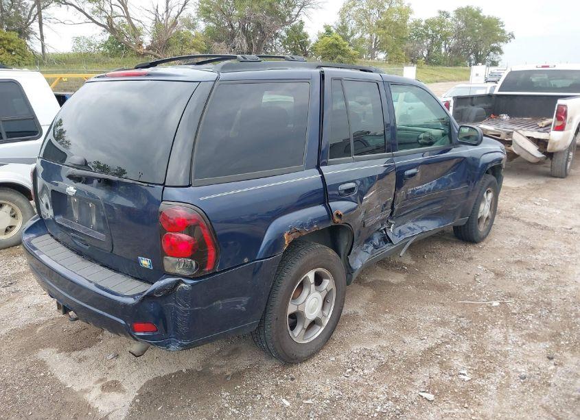 Photo 4 of 2008 Chevrolet Trailblazer LT (VIN 1GNDT13S782245218)