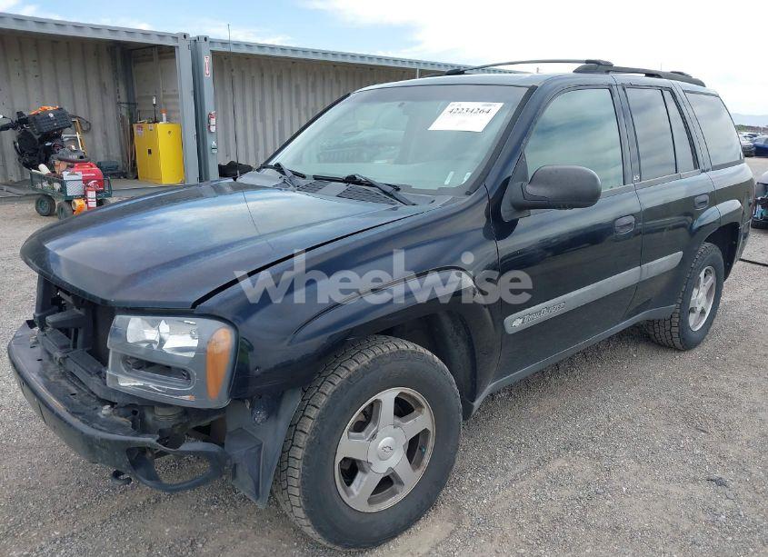 Photo 2 of 2004 Chevrolet Trailblazer LS (VIN 1GNDT13S842111229)
