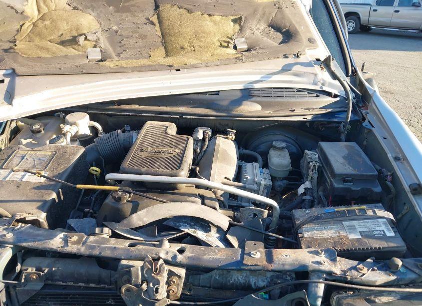 Photo 10 of 2004 Chevrolet Trailblazer LT (VIN 1GNDT13S842217468)