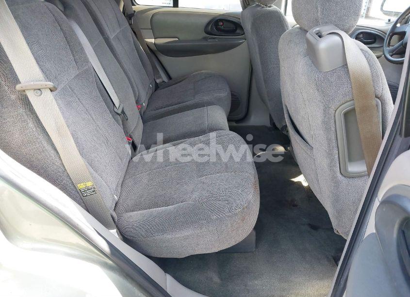 Photo 8 of 2004 Chevrolet Trailblazer LS (VIN 1GNDT13S842339263)