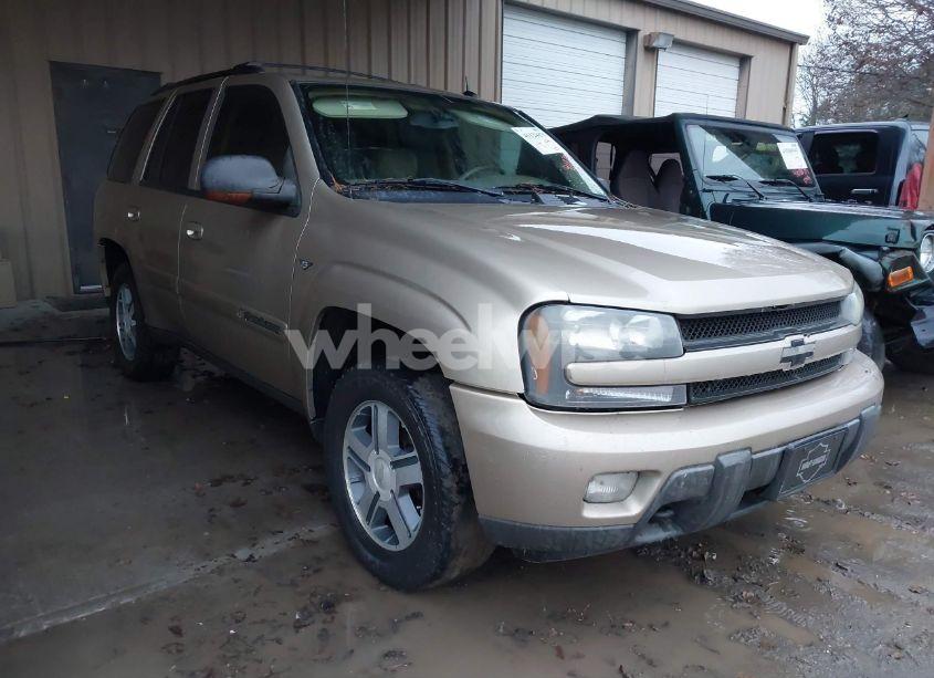 2004 Chevrolet Trailblazer LT (VIN 1GNDT13S842341420) main photo