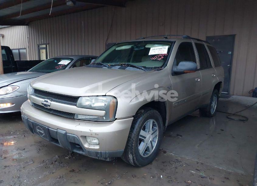 Photo 2 of 2004 Chevrolet Trailblazer LT (VIN 1GNDT13S842341420)