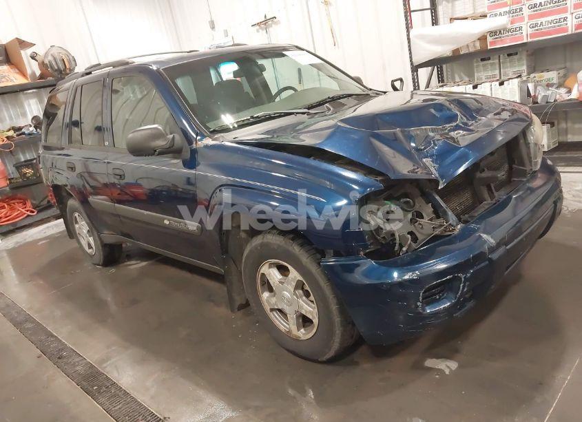2004 Chevrolet Trailblazer LS (VIN 1GNDT13S842384395) main photo