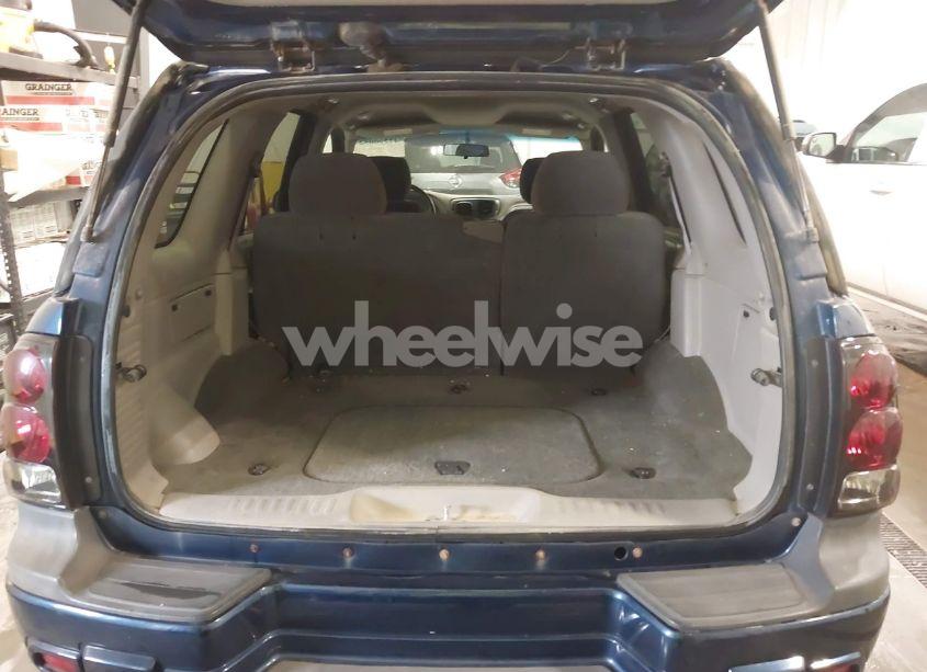 Photo 18 of 2004 Chevrolet Trailblazer LS (VIN 1GNDT13S842384395)