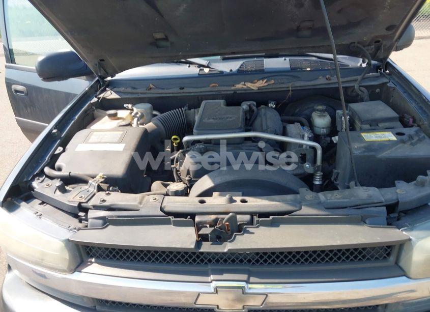 Photo 10 of 2004 Chevrolet Trailblazer LS (VIN 1GNDT13S842443381)