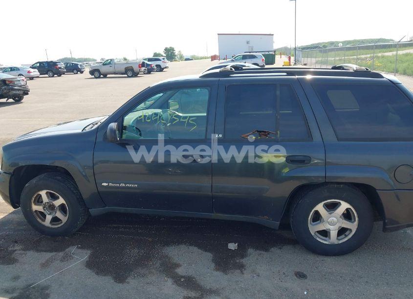 Photo 14 of 2004 Chevrolet Trailblazer LS (VIN 1GNDT13S842443381)