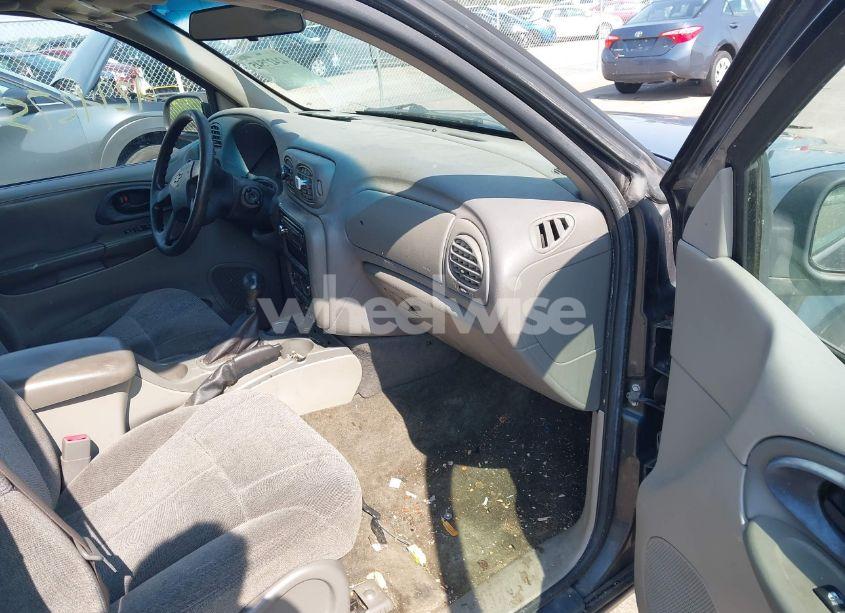 Photo 5 of 2004 Chevrolet Trailblazer LS (VIN 1GNDT13S842443381)