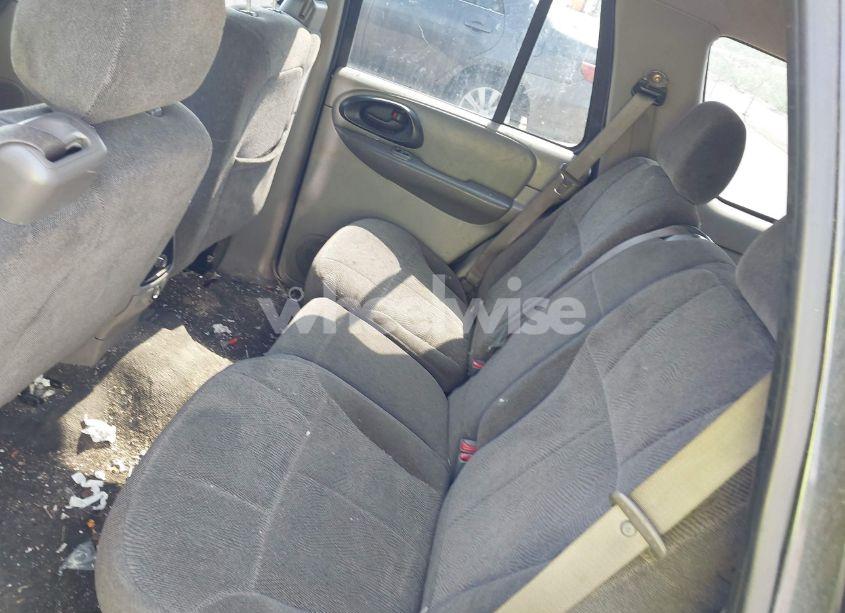 Photo 8 of 2004 Chevrolet Trailblazer LS (VIN 1GNDT13S842443381)