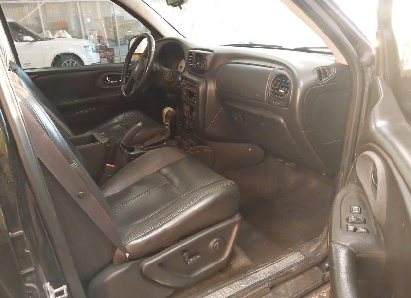 Photo 5 of 2005 Chevrolet Trailblazer LT (VIN 1GNDT13S852135452)