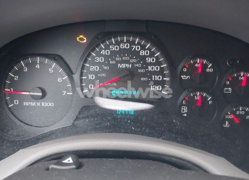 Photo 7 of 2005 Chevrolet Trailblazer LS (VIN 1GNDT13S852169584)