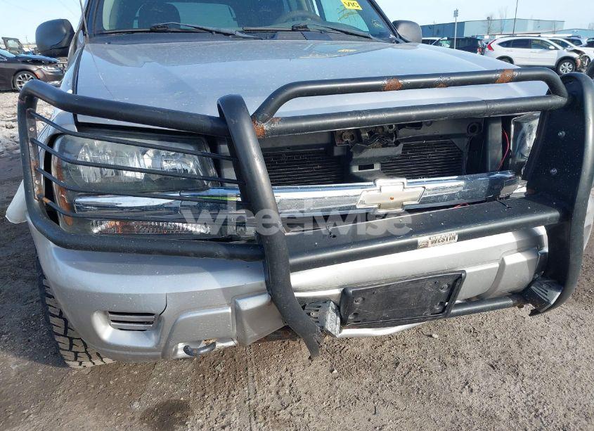 Photo 12 of 2005 Chevrolet Trailblazer LS (VIN 1GNDT13S852222235)