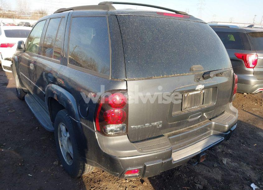 Photo 3 of 2007 Chevrolet Trailblazer LS (VIN 1GNDT13S872125992)