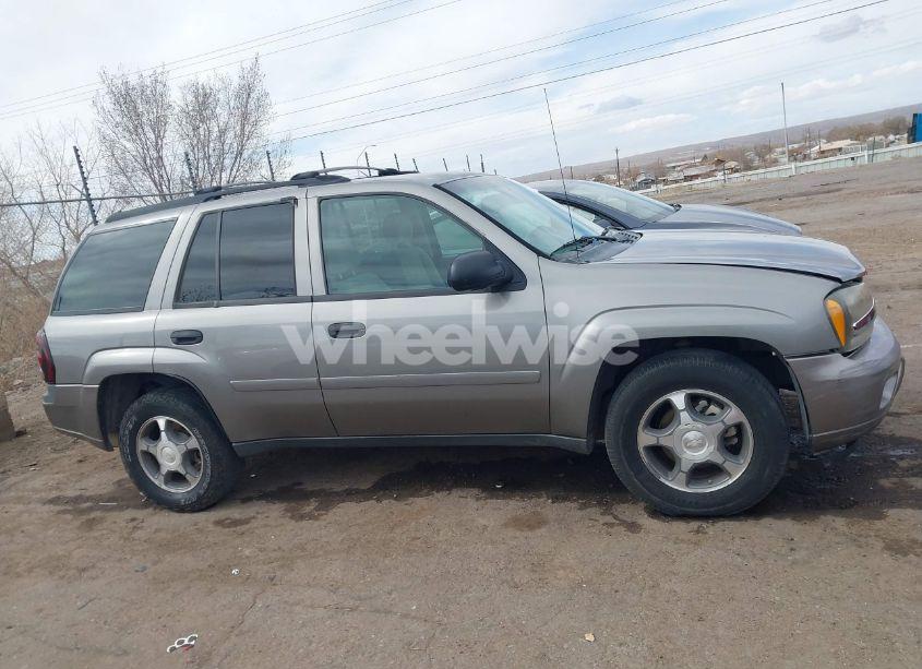 Photo 13 of 2007 Chevrolet Trailblazer LS (VIN 1GNDT13S872168292)