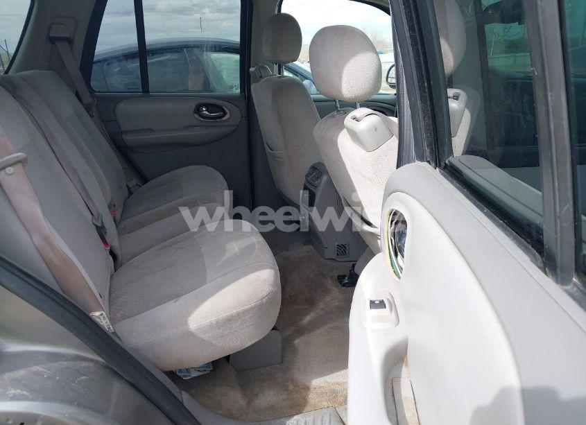 Photo 8 of 2007 Chevrolet Trailblazer LS (VIN 1GNDT13S872168292)