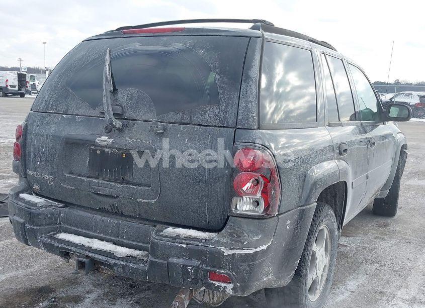 Photo 4 of 2007 Chevrolet Trailblazer LS (VIN 1GNDT13S872279134)