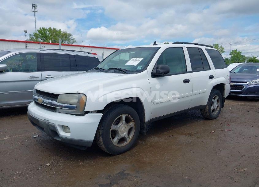 Photo 2 of 2007 Chevrolet Trailblazer LS/LT (VIN 1GNDT13S872290747)