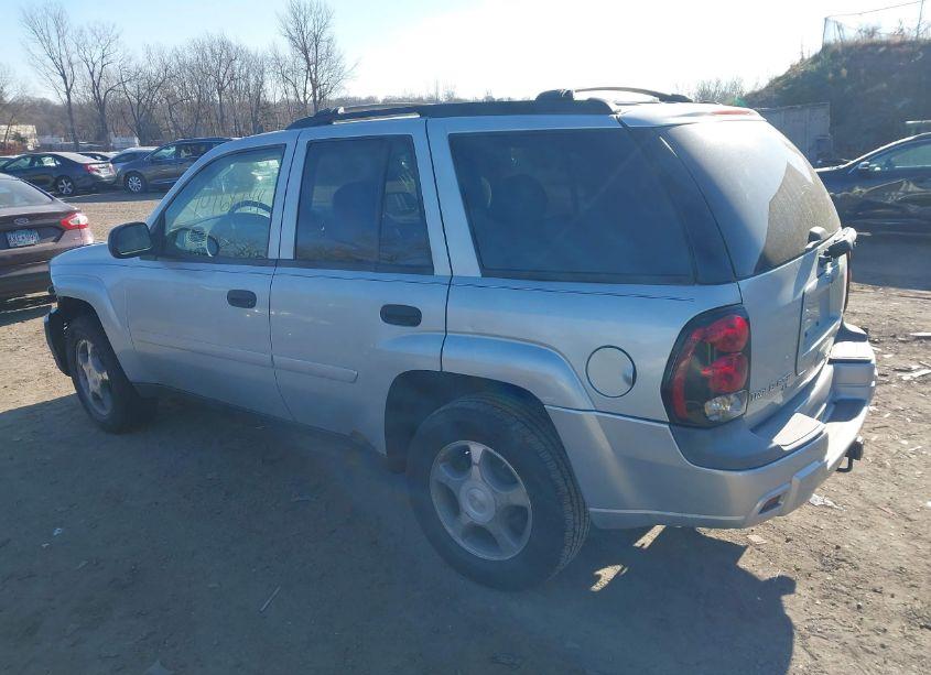 Photo 3 of 2007 Chevrolet Trailblazer LS (VIN 1GNDT13S872300855)