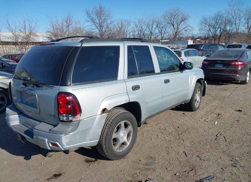Photo 4 of 2007 Chevrolet Trailblazer LS (VIN 1GNDT13S872300855)