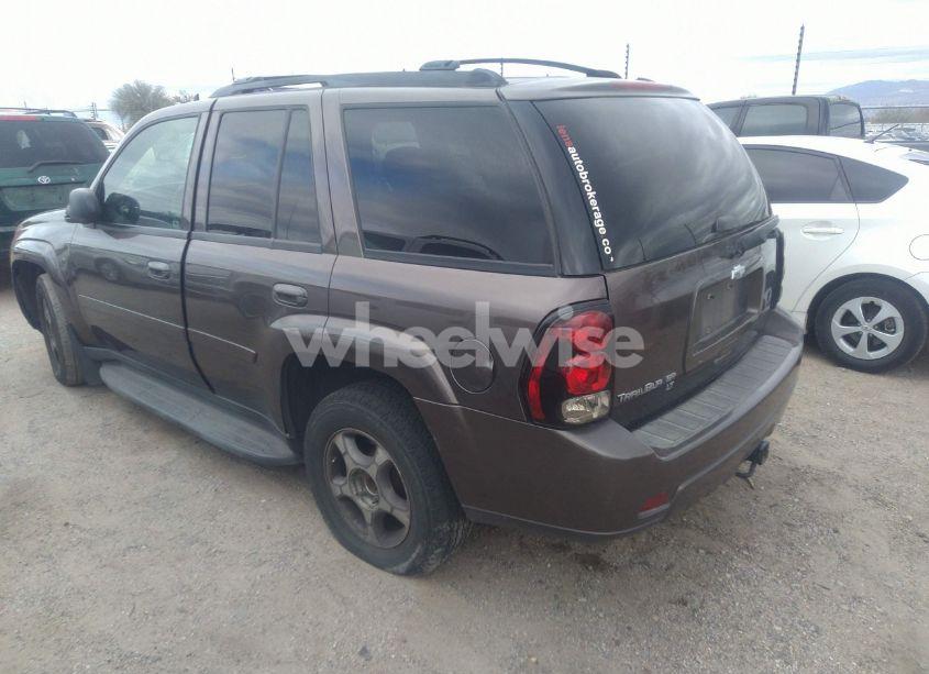 Photo 3 of 2008 Chevrolet Trailblazer LT (VIN 1GNDT13S882103833)