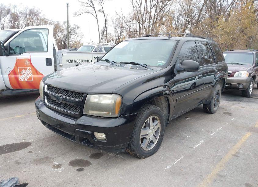 Photo 2 of 2008 Chevrolet Trailblazer LT (VIN 1GNDT13S882104772)