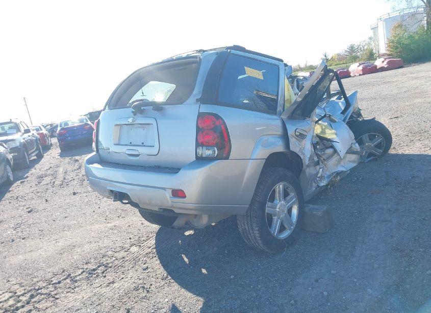 Photo 4 of 2008 Chevrolet Trailblazer LT (VIN 1GNDT13S882167774)