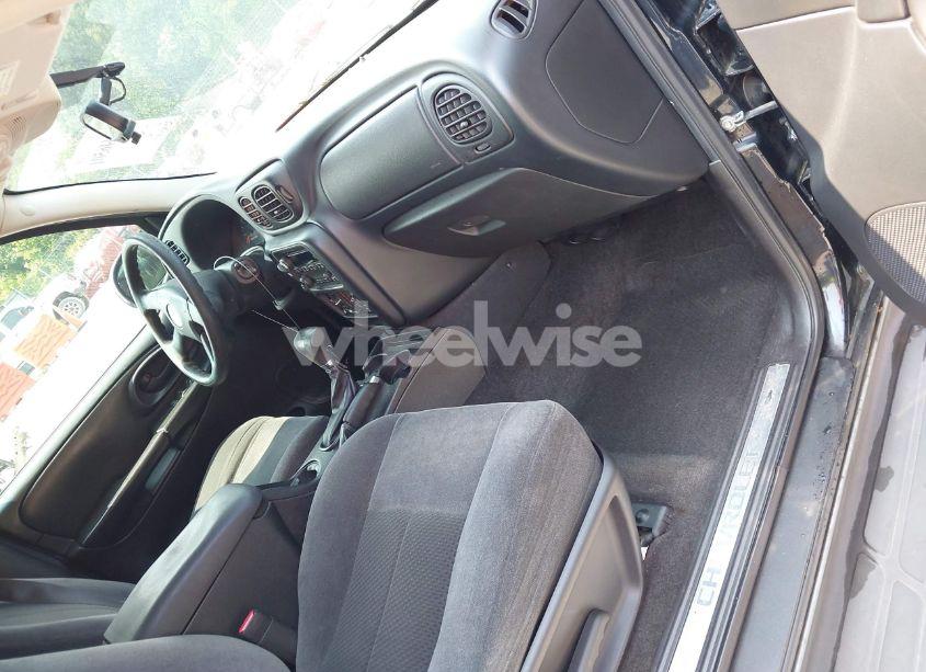 Photo 5 of 2008 Chevrolet Trailblazer LT (VIN 1GNDT13S882169217)