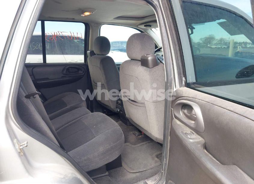 Photo 8 of 2008 Chevrolet Trailblazer LT (VIN 1GNDT13S882211093)