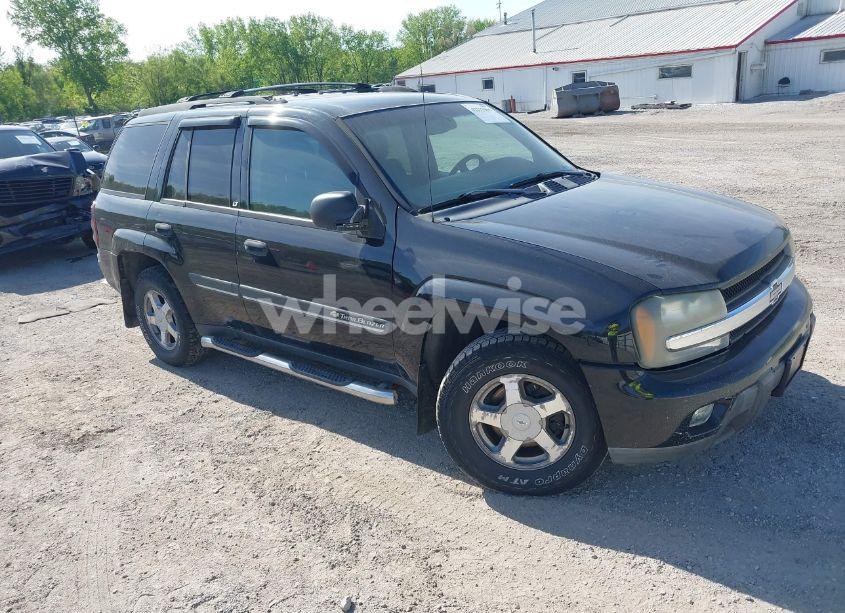 2002 Chevrolet Trailblazer LT (VIN 1GNDT13S922128652) main photo