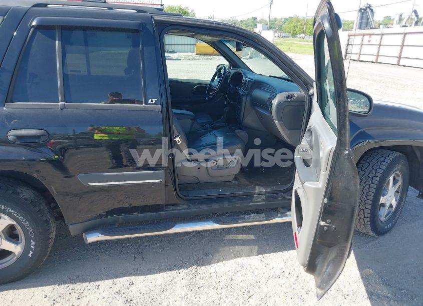 Photo 5 of 2002 Chevrolet Trailblazer LT (VIN 1GNDT13S922128652)