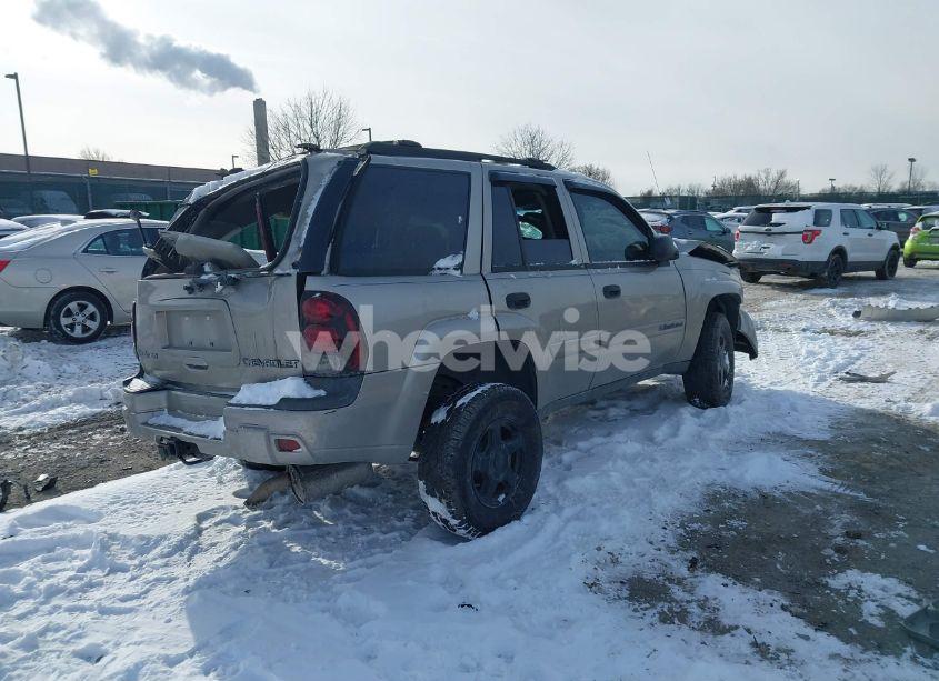 Photo 4 of 2002 Chevrolet Trailblazer LS (VIN 1GNDT13S922426828)