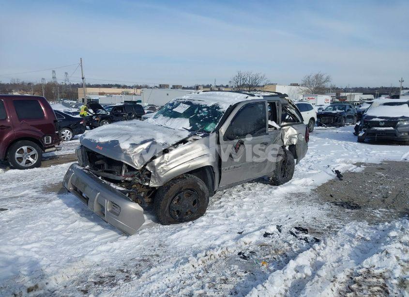 Photo 6 of 2002 Chevrolet Trailblazer LS (VIN 1GNDT13S922426828)